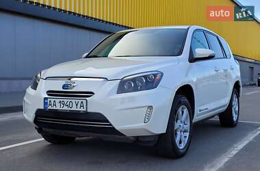 Toyota RAV4 EV 2013