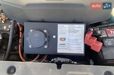 Внедорожник / Кроссовер Toyota RAV4 EV 2013 в Харькове