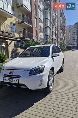 Toyota RAV4 EV 2013