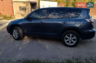Внедорожник / Кроссовер Toyota RAV4 EV 2012 в 