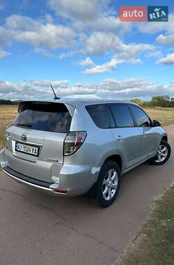 Toyota RAV4 EV 2014