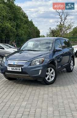 Внедорожник / Кроссовер Toyota RAV4 EV 2013 в Кривом Роге