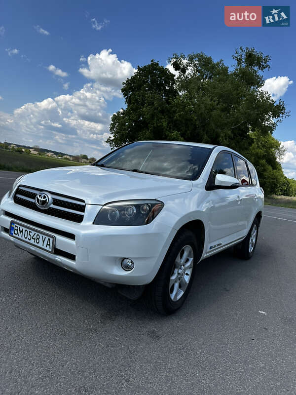 Внедорожник / Кроссовер Toyota RAV4 EV 2013 в Ромнах