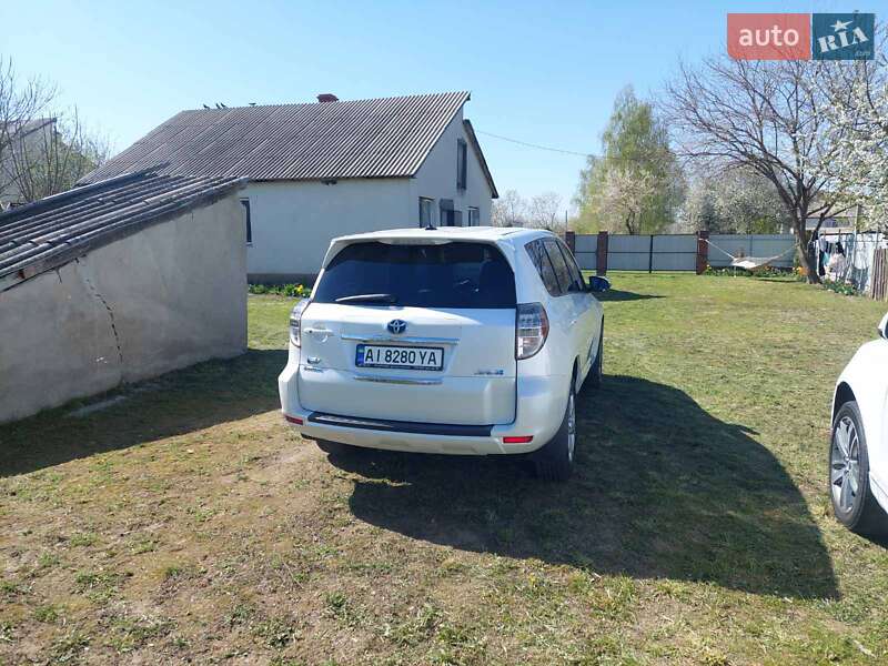Внедорожник / Кроссовер Toyota RAV4 EV 2014 в Киеве фото 4 Внедорожник / Кроссовер Toyota RAV4 EV 2014 в Киеве