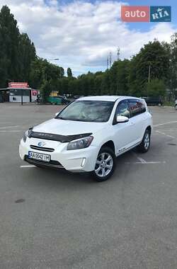 Внедорожник / Кроссовер Toyota RAV4 EV 2012 в Киеве