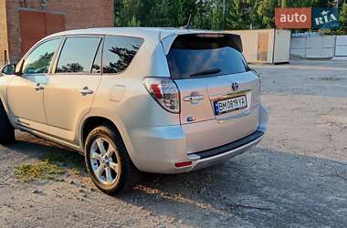 Внедорожник / Кроссовер Toyota RAV4 EV 2012 в 