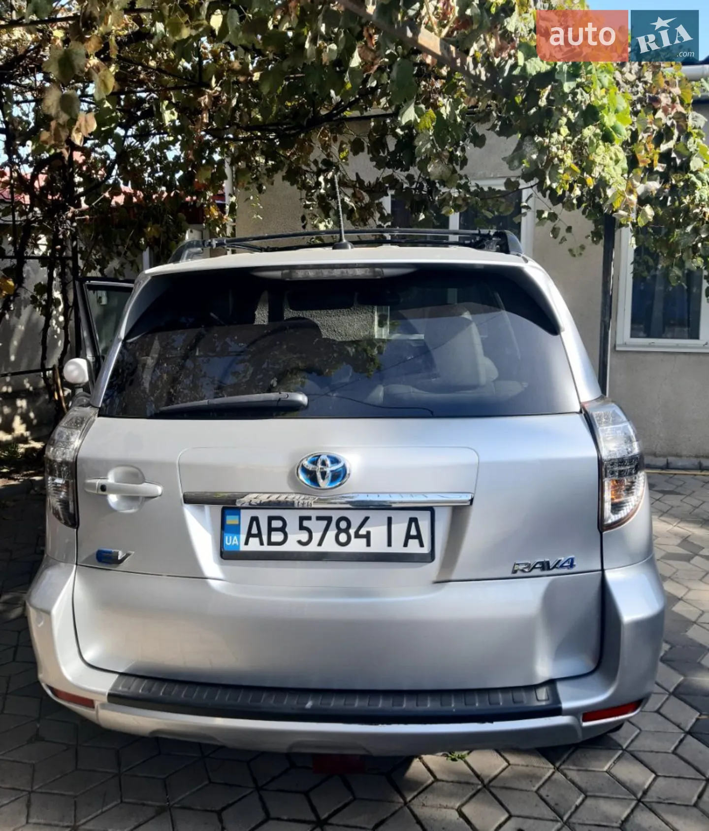 2014 Toyota RAV 4 - мініатюра 5