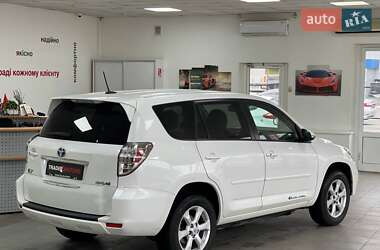 Внедорожник / Кроссовер Toyota RAV4 EV 2013 в 