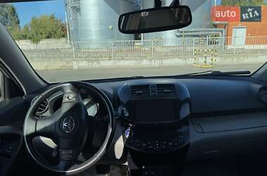 Внедорожник / Кроссовер Toyota RAV4 EV 2013 в 