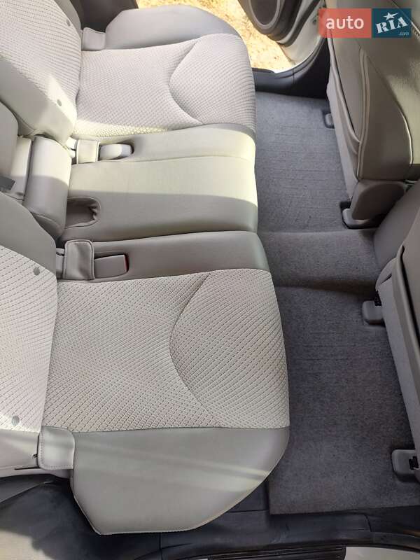 Позашляховик / Кросовер Toyota RAV4 EV 2012 в Ковелі