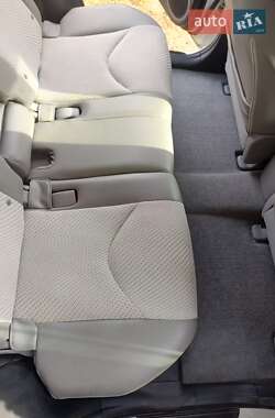 Внедорожник / Кроссовер Toyota RAV4 EV 2012 в 