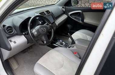 Внедорожник / Кроссовер Toyota RAV4 EV 2013 в 