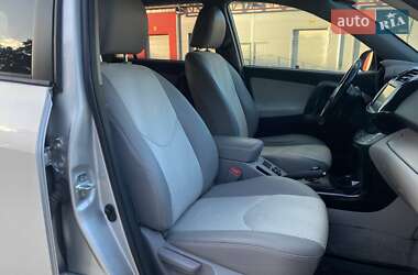 Внедорожник / Кроссовер Toyota RAV4 EV 2012 в 