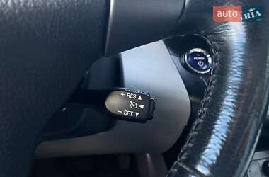 Внедорожник / Кроссовер Toyota RAV4 EV 2012 в 