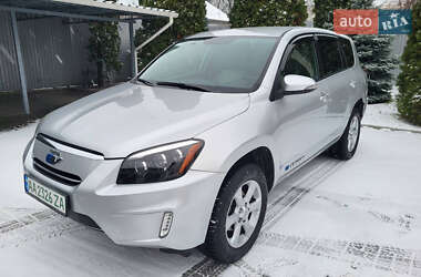 Внедорожник / Кроссовер Toyota RAV4 EV 2014 в Черкассах