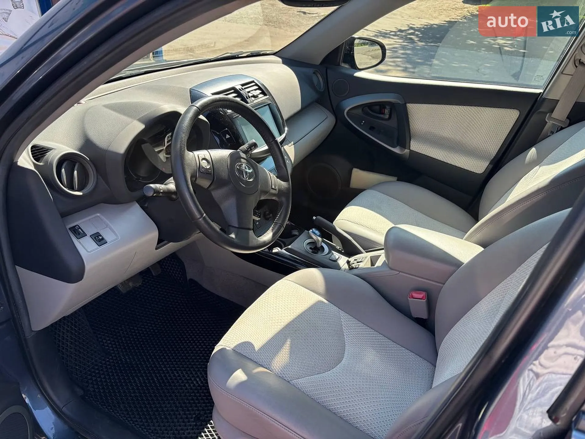 2012 Toyota RAV 4 - мініатюра 10