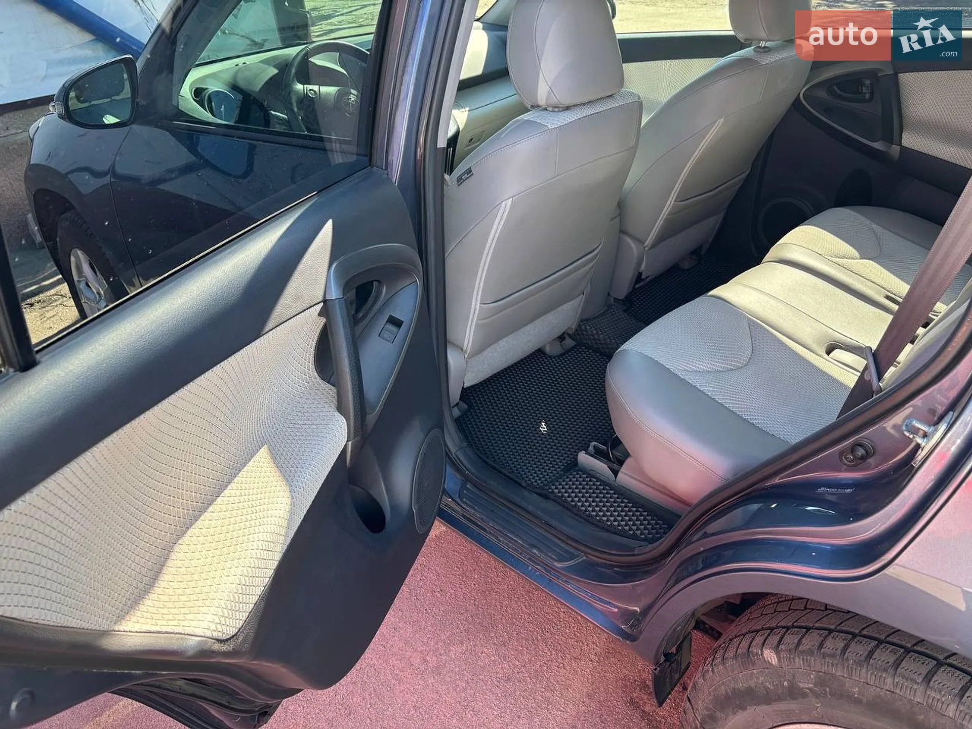 2012 Toyota RAV 4 - мініатюра 12
