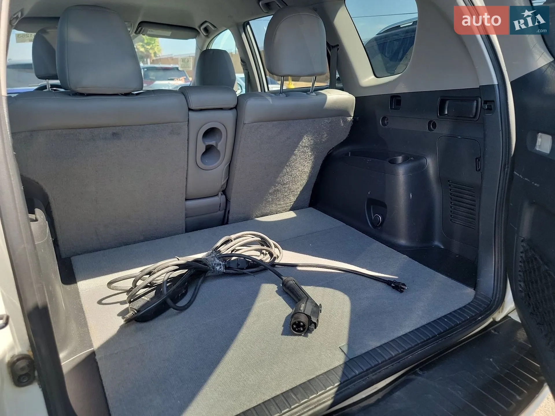2013 Toyota RAV 4 - мініатюра 12