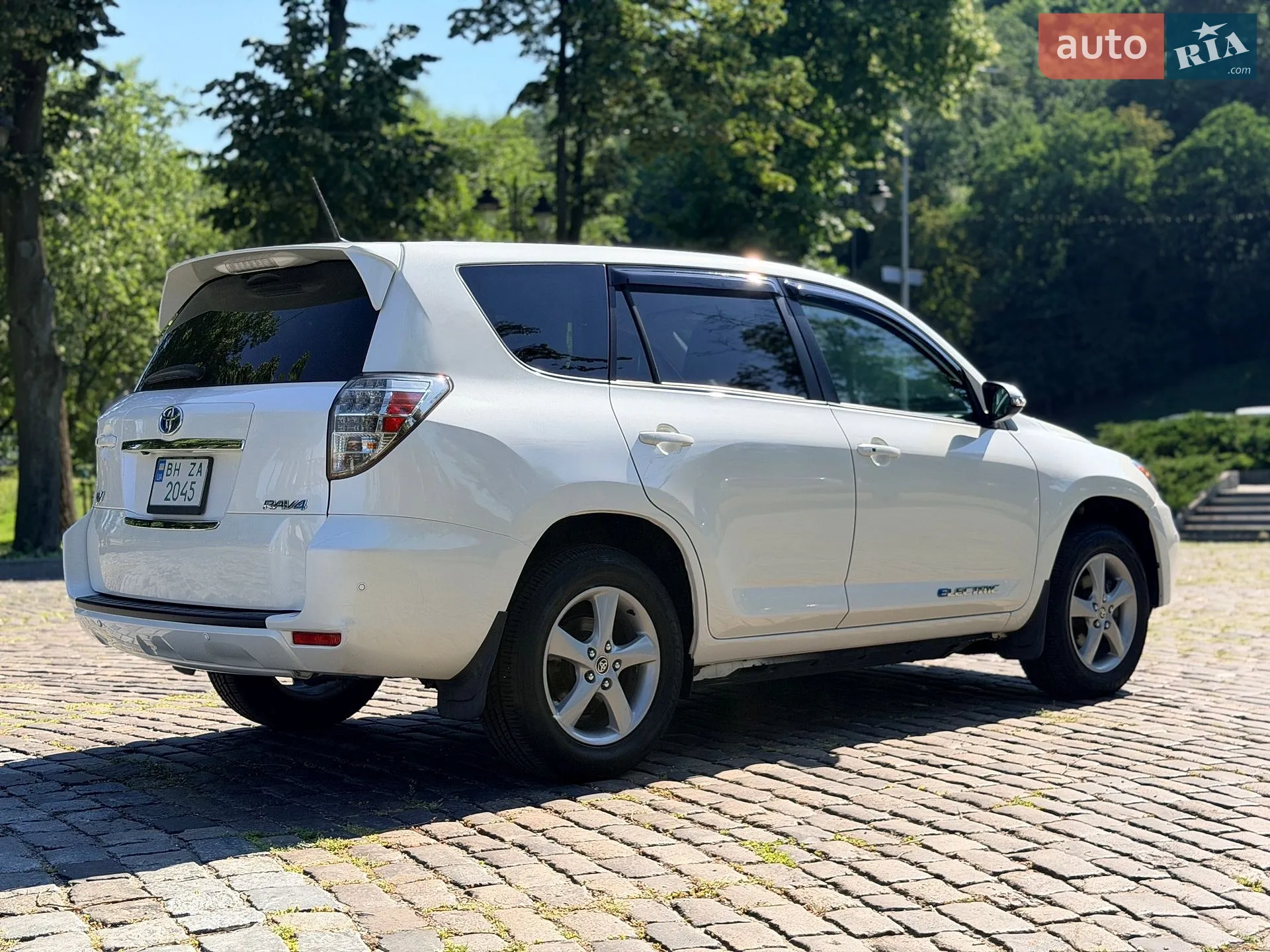 2014 Toyota RAV 4 - мініатюра 8