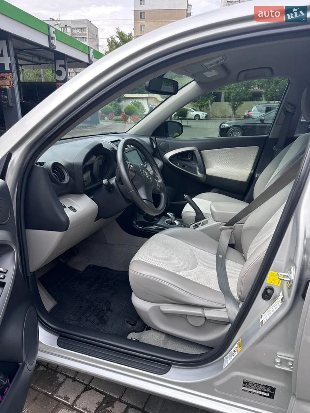 2014 Toyota RAV 4 - мініатюра 13