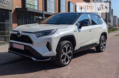 Позашляховик / Кросовер Toyota RAV4 PHEV 2020 в Львові