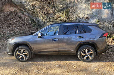 Toyota RAV4 PHEV 2021