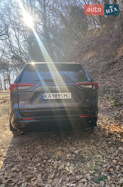 Внедорожник / Кроссовер Toyota RAV4 PHEV 2021 в 