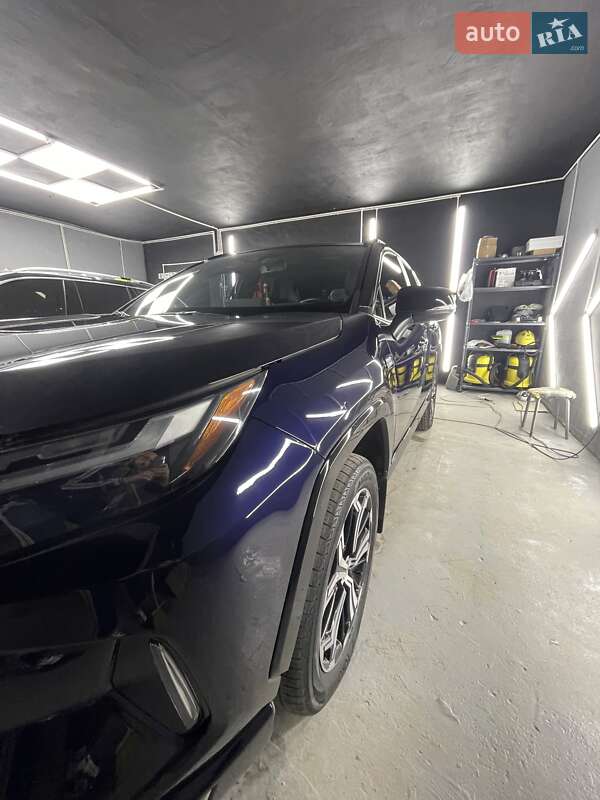 Позашляховик / Кросовер Toyota RAV4 PHEV 2022 в Києві