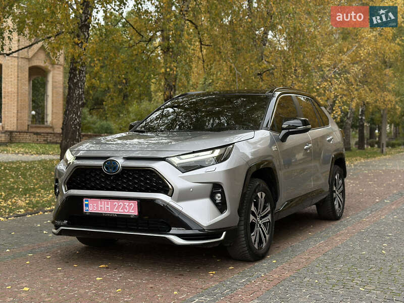 Позашляховик / Кросовер Toyota RAV4 PHEV 2023 в Києві фото 3 Позашляховик / Кросовер Toyota RAV4 PHEV 2023 в Києві