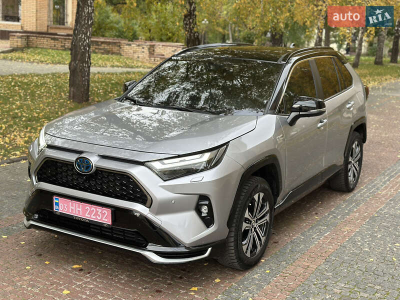 Позашляховик / Кросовер Toyota RAV4 PHEV 2023 в Києві фото 6 Позашляховик / Кросовер Toyota RAV4 PHEV 2023 в Києві