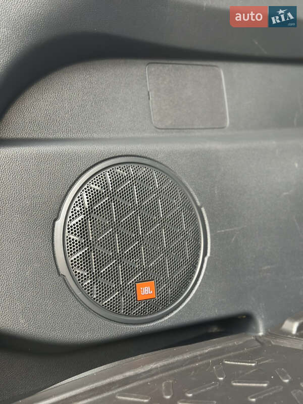 Позашляховик / Кросовер Toyota RAV4 PHEV 2023 в Києві фото 63 Позашляховик / Кросовер Toyota RAV4 PHEV 2023 в Києві