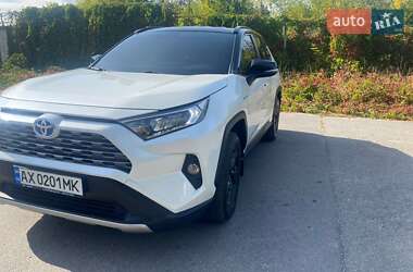 Позашляховик / Кросовер Toyota RAV4 PHEV 2019 в Харкові