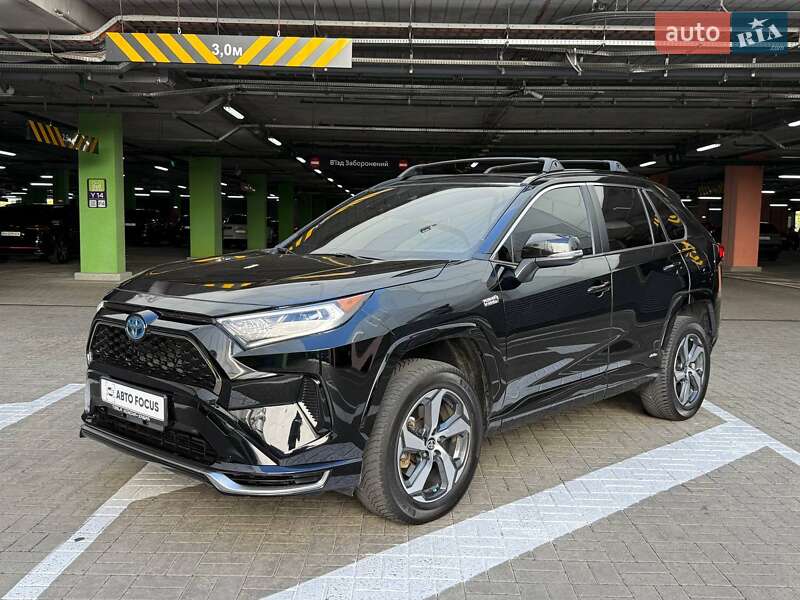 Внедорожник / Кроссовер Toyota RAV4 PHEV 2021 в Киеве фото 4 Внедорожник / Кроссовер Toyota RAV4 PHEV 2021 в Киеве