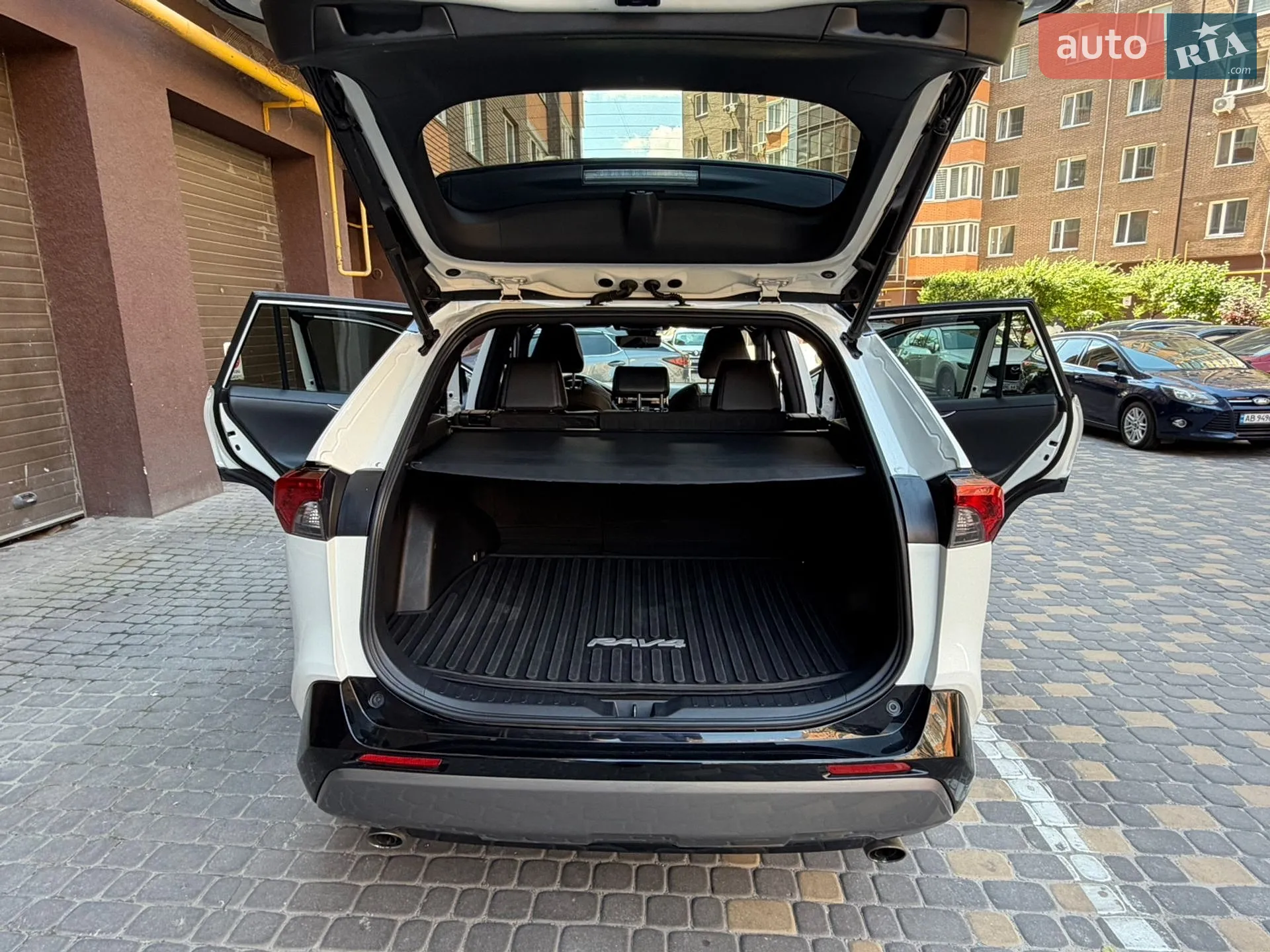 2021 Toyota RAV 4 - мініатюра 25