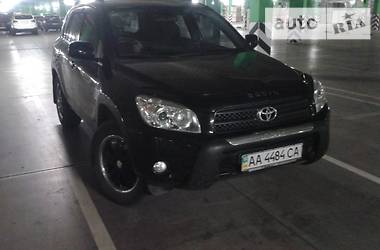 Внедорожник / Кроссовер Toyota RAV4 2006 в Киеве