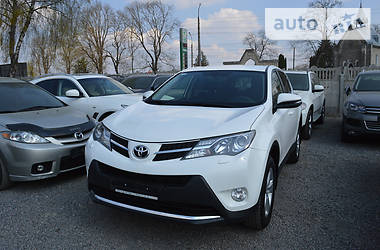 Внедорожник / Кроссовер Toyota RAV4 2014 в Тернополе