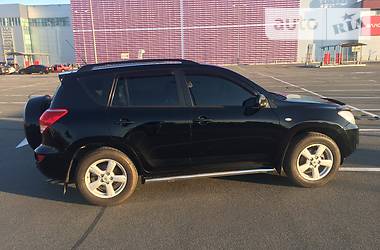 Внедорожник / Кроссовер Toyota RAV4 2006 в Киеве