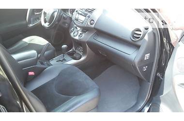 Внедорожник / Кроссовер Toyota RAV4 2010 в Мариуполе