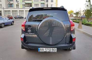 Внедорожник / Кроссовер Toyota RAV4 2009 в Киеве