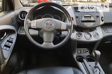 Внедорожник / Кроссовер Toyota RAV4 2009 в Киеве