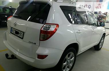 Внедорожник / Кроссовер Toyota RAV4 2011 в Луцке