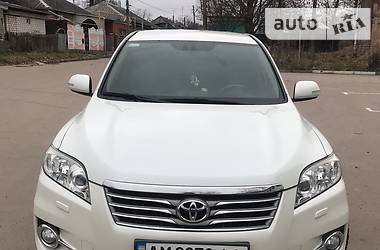 Внедорожник / Кроссовер Toyota RAV4 2010 в Коростене