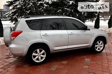 Внедорожник / Кроссовер Toyota RAV4 2009 в Виннице