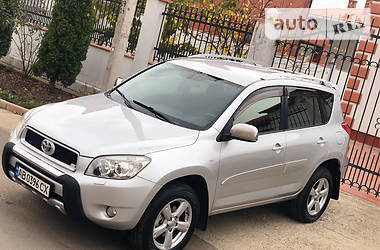 Внедорожник / Кроссовер Toyota RAV4 2007 в Одессе