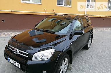 Внедорожник / Кроссовер Toyota RAV4 2008 в Киеве