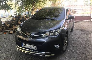 Позашляховик / Кросовер Toyota RAV4 2014 в Івано-Франківську