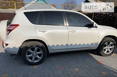 Позашляховик / Кросовер Toyota RAV4 2011 в Одесі