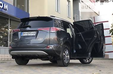 Внедорожник / Кроссовер Toyota RAV4 2016 в Одессе