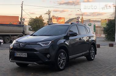 Внедорожник / Кроссовер Toyota RAV4 2016 в Одессе
