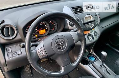 Позашляховик / Кросовер Toyota RAV4 2008 в 